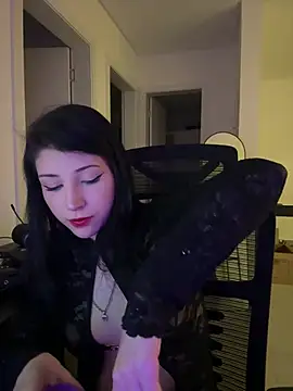 Privad ravenna online show from April 22, 5:04 am