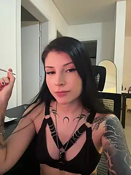 Privad ravenna online show from April 21, 3:35 am