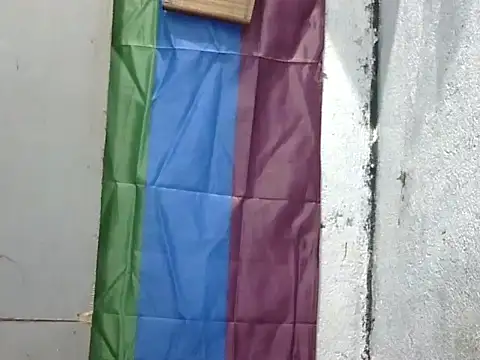 juicycum069 online show from April 12, 9:39 pm