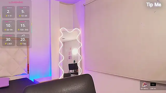 Naomy tay1 online show from November 7, 3:23 am