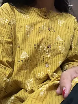 modelnishu online show from February 27, 5:02 pm