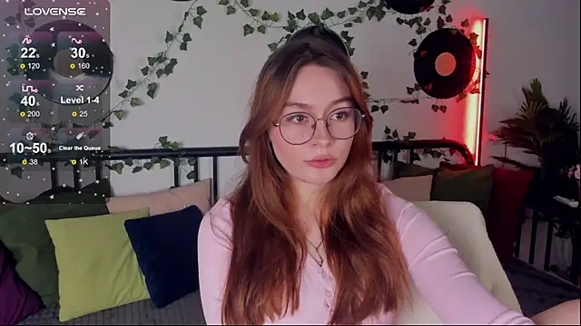 LanaAirlie online show from November 15, 3:07 am