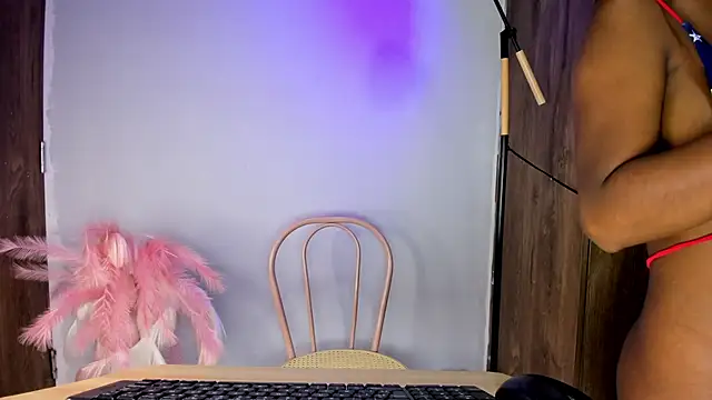 khate smith online show from April 8, 4:20 pm