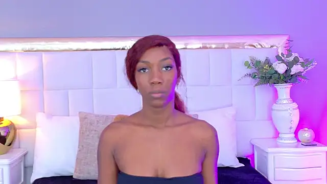 MadeleineHocker online show from December 1, 1:14 pm