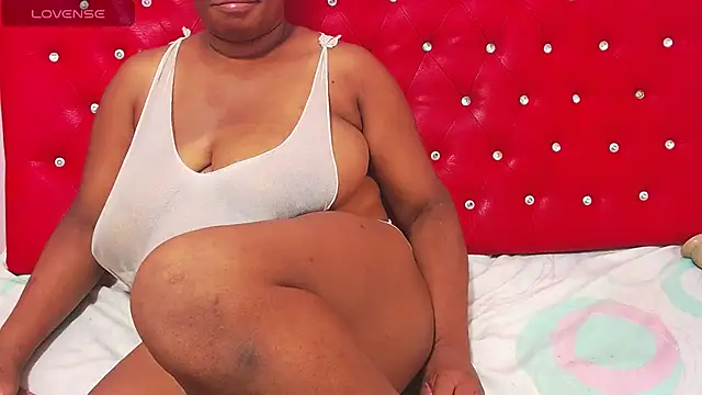 wonderfuldiana online show from November 22, 3:09 am