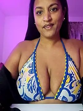 Busty AriaX online show from November 17, 5:24 pm