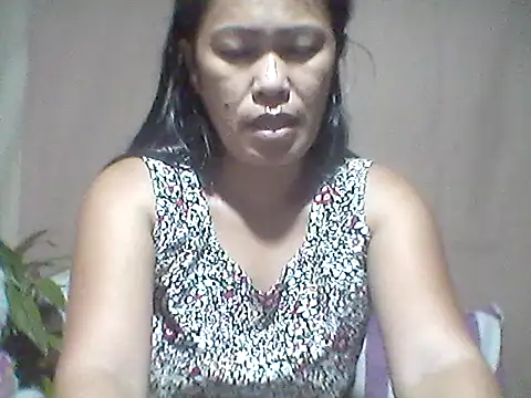 Snapshot of 66pineapple chatting on October 1, 1:21 am 66pineapple online show from October 1, 1:21 am