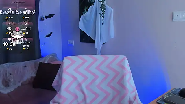 Sophie SkyAngel online show from October 24, 9:00 pm