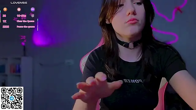 Sophie SkyAngel online show from March 28, 6:18 pm