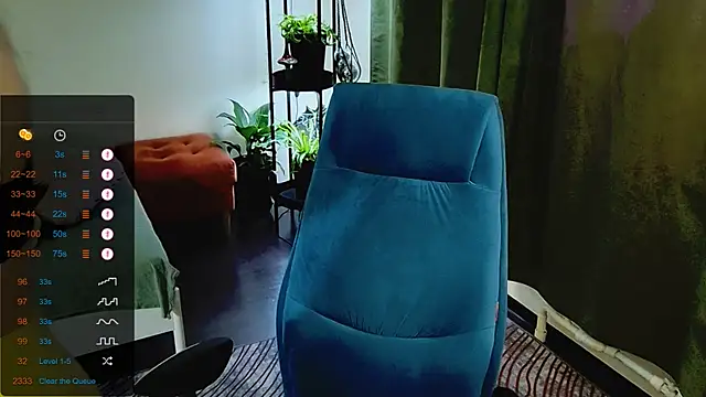 Snapshot of _Goldilocks_ chatting on September 22, 9:30 am  Goldilocks  online show from September 22, 9:30 am