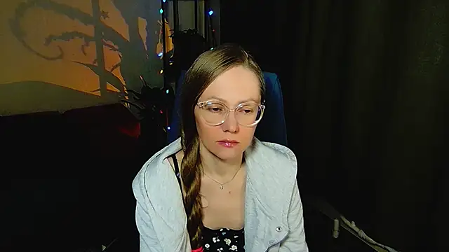 Snapshot of _Goldilocks_ chatting on September 28, 5:40 pm  Goldilocks  online show from September 28, 5:40 pm