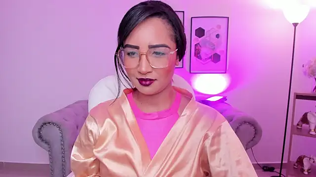 Sharon breezee online show from October 20, 4:15 am