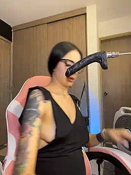 ValentinaBianchi online show from November 2, 8:12 pm