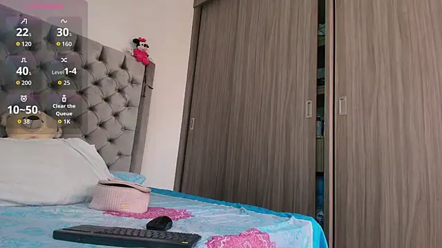 dreamsussi online show from October 20, 5:16 pm