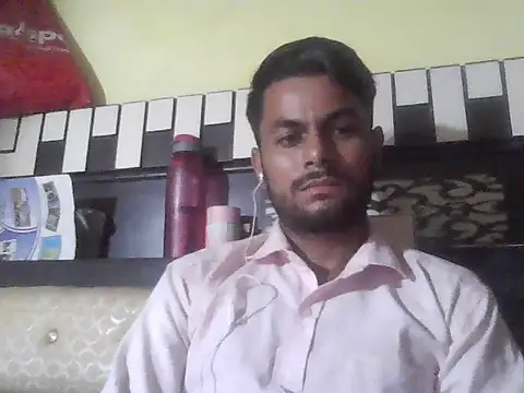 ursdreamperson online show from November 1, 9:13 am