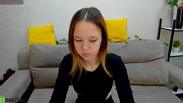 Lori Blossom online show from February 9, 9:11 am