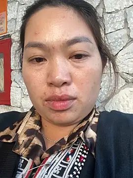 Snapshot of Nhung584 chatting on September 16, 10:34 am Nhung584 online show from September 16, 10:34 am