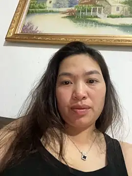 Snapshot of Nhung584 chatting on September 18, 12:58 pm Nhung584 online show from September 18, 12:58 pm