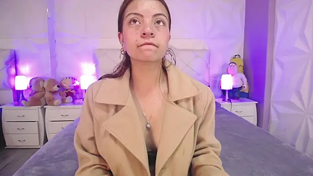 Cherrylionn online show from September 16, 11:40 am