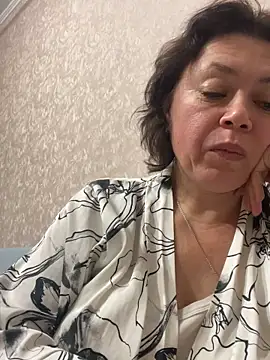 Kiravix online show from November 19, 7:58 pm