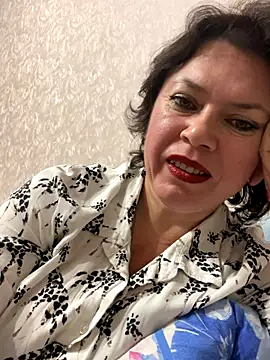 Kiravix online show from November 11, 6:05 pm