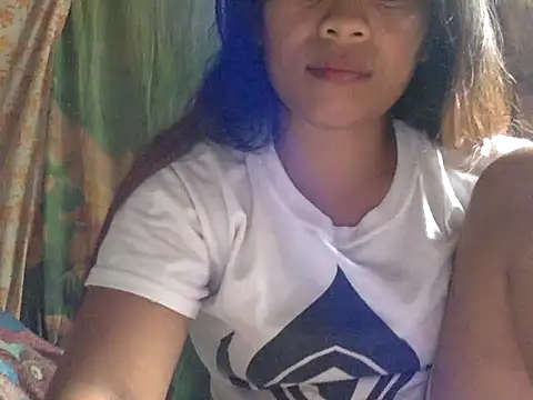 precious lyn online show from October 17, 3:32 am