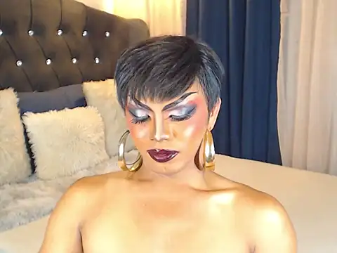 SmokingDomDiva online show from October 28, 5:35 am