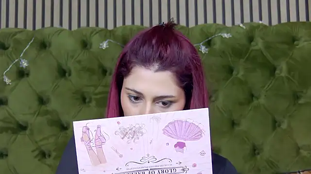 LunaHart online show from December 16, 3:40 pm