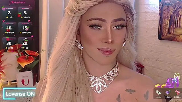 Snapshot of Your_valentina_goddess chatting on September 16, 2:30 am Your valentina goddess online show from September 16, 2:30 am