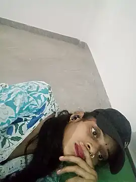Snapshot of Sexey-Komal chatting on October 1, 9:47 am Sexey-Komal online show from October 1, 9:47 am