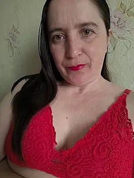 EvelinCutex online show from April 4, 7:18 am