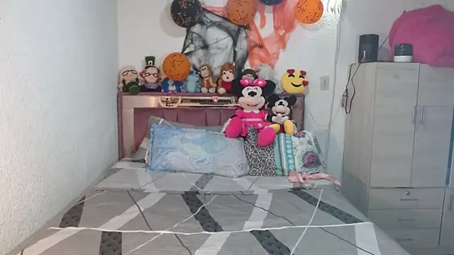 Mariajose202 online show from November 1, 1:48 pm