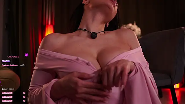 MaryHols online show from March 18, 5:40 pm