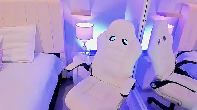 manyaa  online show from November 18, 7:26 pm