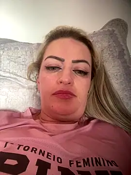 Alerquinasc online show from November 1, 2:10 pm