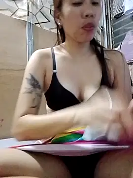 Deliciousgirl14 online show from September 28, 3:39 pm