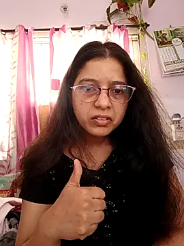 Snapshot of thanusi_2 chatting on October 1, 5:45 am thanusi 2 online show from October 1, 5:45 am
