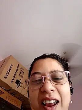 Snapshot of thanusi_2 chatting on September 20, 11:41 am thanusi 2 online show from September 20, 11:41 am