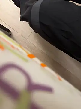 Manu97k online show from October 30, 11:06 pm