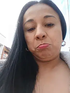  sol19 online show from December 1, 10:01 pm