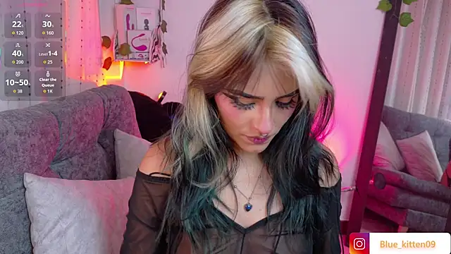 blue kitten online show from November 29, 4:49 am