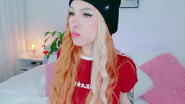 cuteezoe online show from March 10, 2:59 am