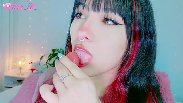 cuteezoe online show from March 2, 2:00 am