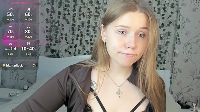  influensii  online show from December 3, 5:43 am