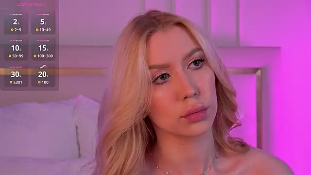 VelvetHell online show from October 21, 3:43 am