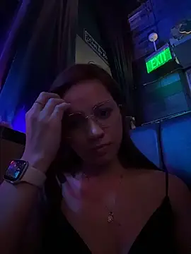 Mrs MrLove online show from February 2, 4:00 am