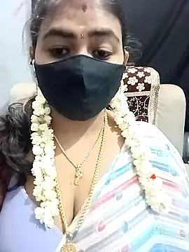 Snapshot of Tamil_Lotus chatting on October 3, 5:40 pm Tamil Lotus online show from October 3, 5:40 pm