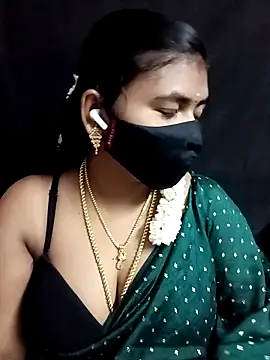 Snapshot of Tamil_Lotus chatting on September 16, 5:32 pm Tamil Lotus online show from September 16, 5:32 pm