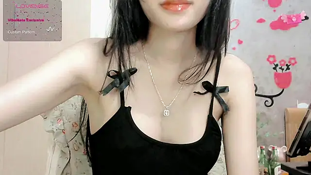 Snapshot of Suken_1x chatting on September 19, 7:02 pm Suken 1x online show from September 19, 7:02 pm