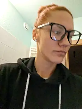 SlimBellaa online show from October 25, 12:35 pm